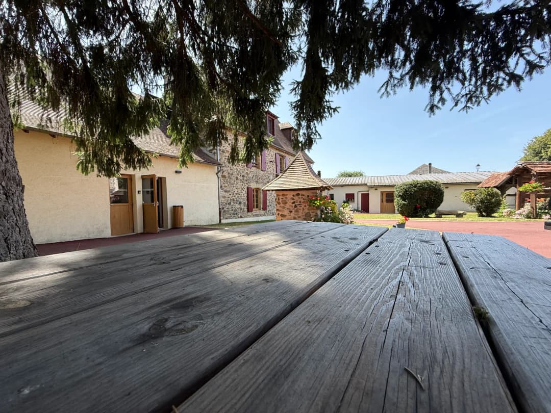 Carrousel - L'Émeraude du Périgord