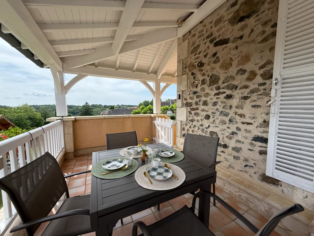 Carrousel - L'Émeraude du Périgord